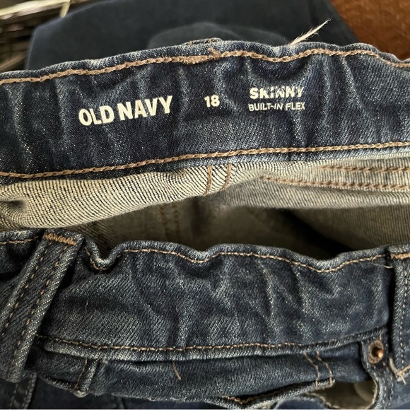 Old Navy Built-In Flex Skinny Jeans Boys Size 18 Dark Stretch Adjustable Waist - Picture 6 of 6